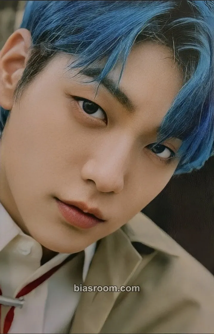 Soobin STILL DREAMING Photocard - TOMORROW X TOGETHER - TOMORROW X TOGETHER K-pop photocard