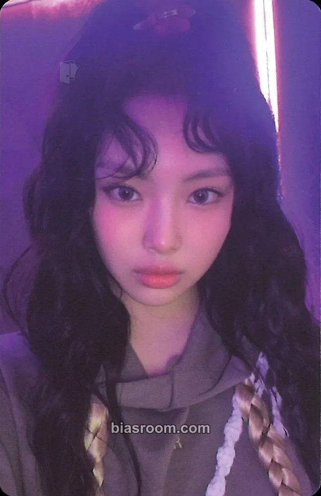 Hyein NewJeans 2nd EP “Get Up” Photocard - NewJeans - NewJeans K-pop photocard