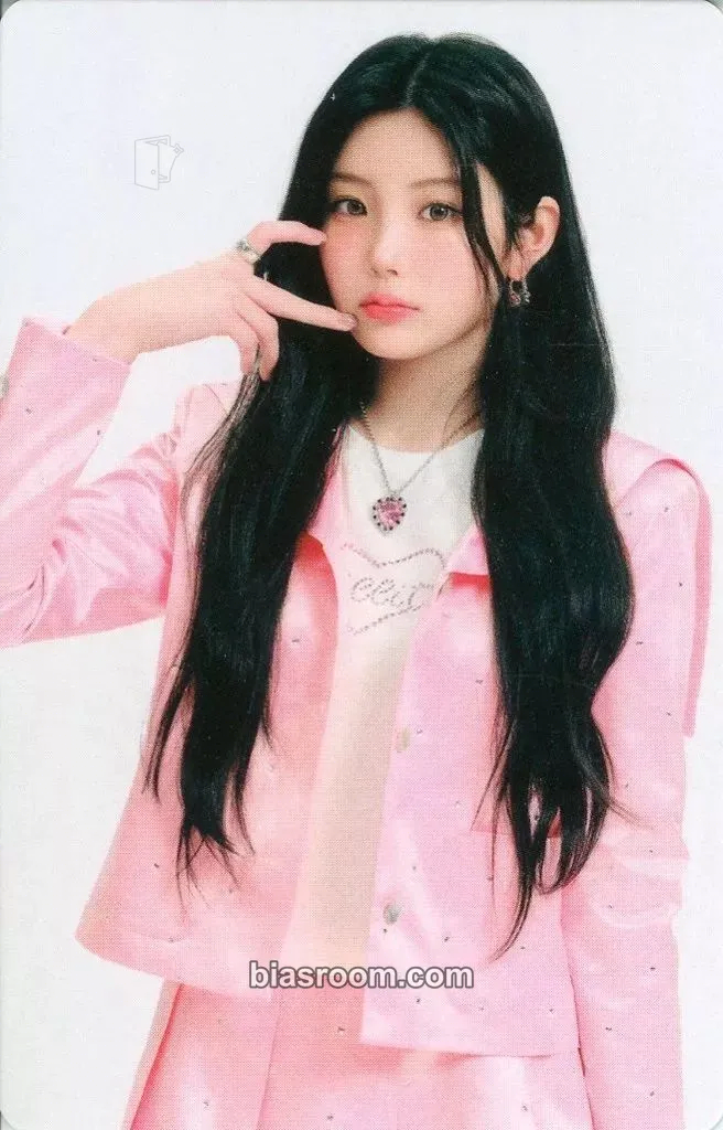 Wonhee 2025 GLITTER DAY in JAPAN Photocard - ILLIT - ILLIT K-pop photocard