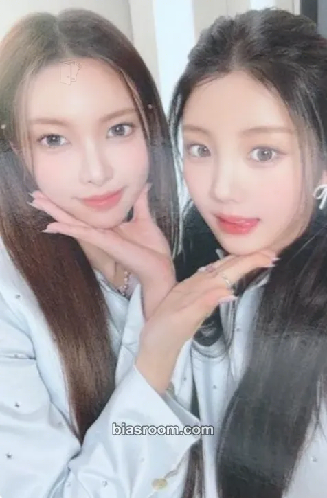 2025 GLITTER DAY in SEOUL Photocard - ILLIT - ILLIT K-pop photocard