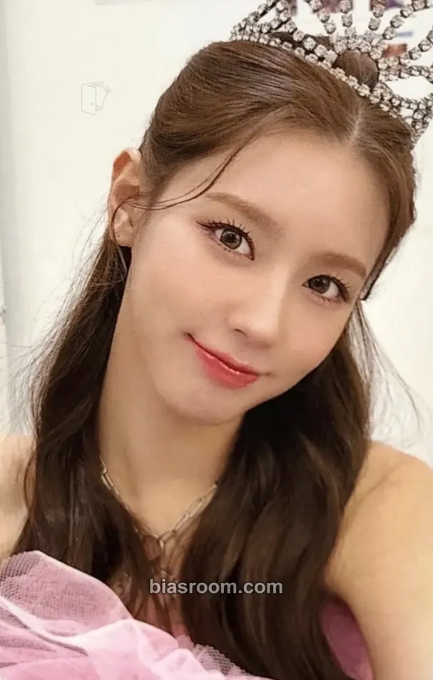 Miyeon MY Photocard - i-dle - i-dle K-pop photocard