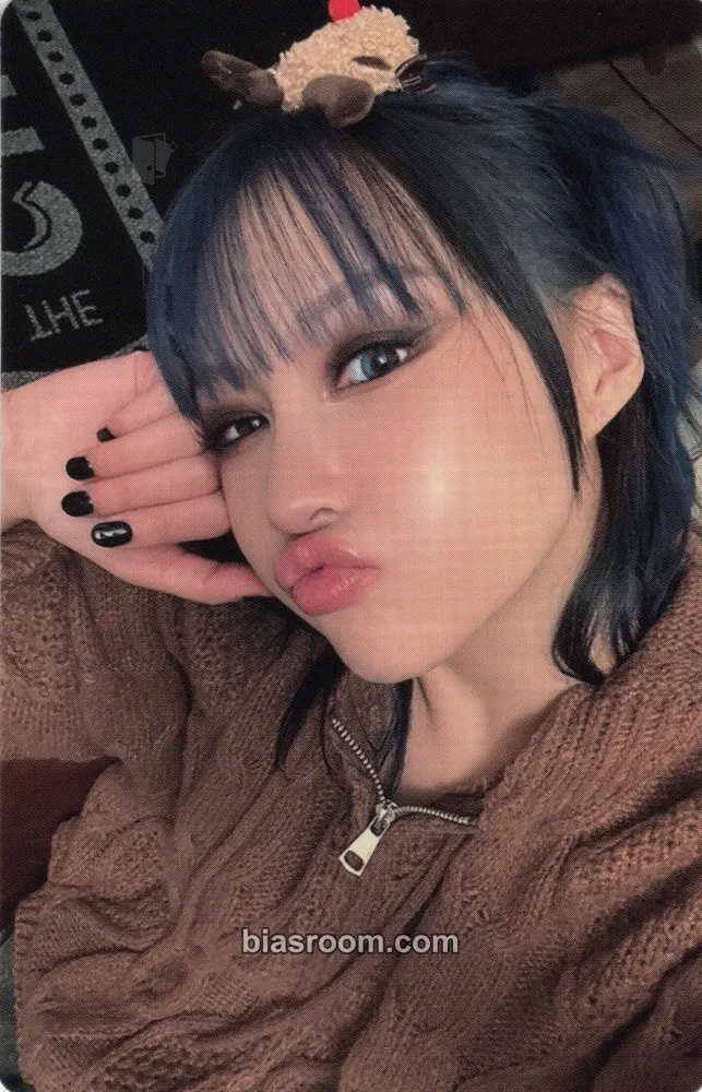 Siyeon My Christmas Sweet Love Photocard - Dreamcatcher - Dreamcatcher K-pop photocard