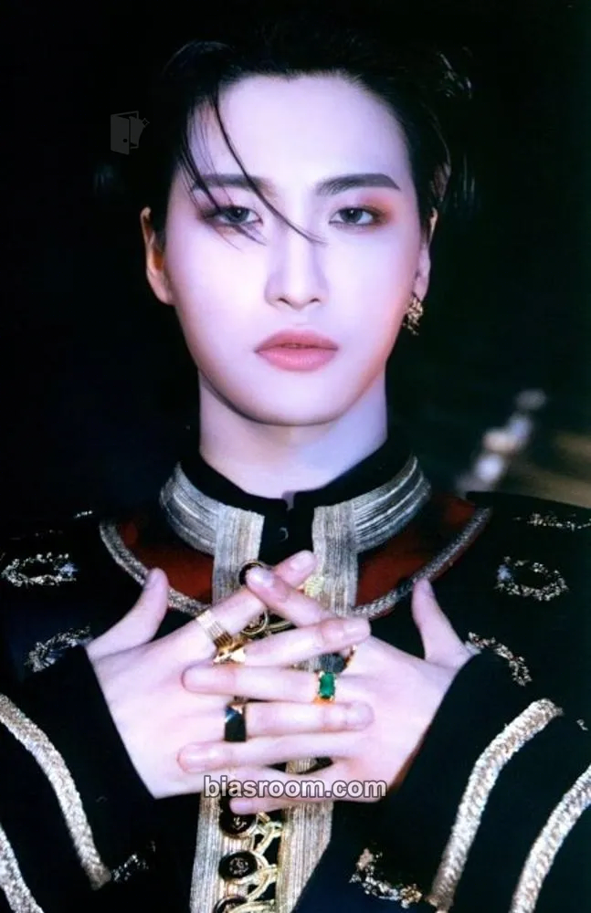 Seonghwa THE WORLD EP.FIN : WILL Photocard - ATEEZ - ATEEZ K-pop photocard