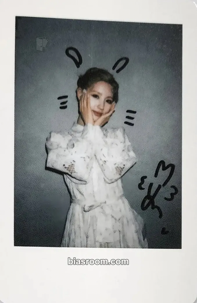 Miyeon MY Photocard - i-dle - i-dle K-pop photocard