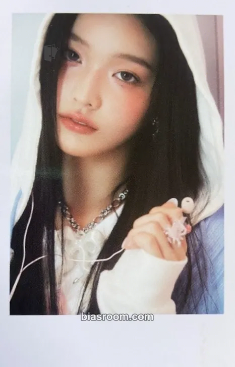 Iroha I'LL LIKE YOU Photocard - ILLIT - ILLIT K-pop photocard
