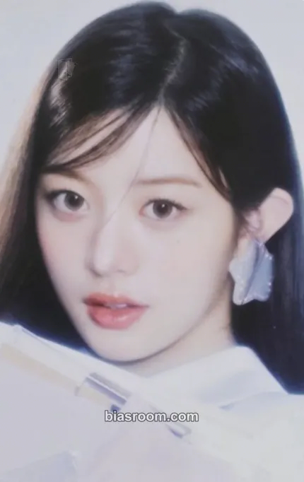 Minju 2025 GLITTER DAY in SEOUL Photocard - ILLIT - ILLIT K-pop photocard