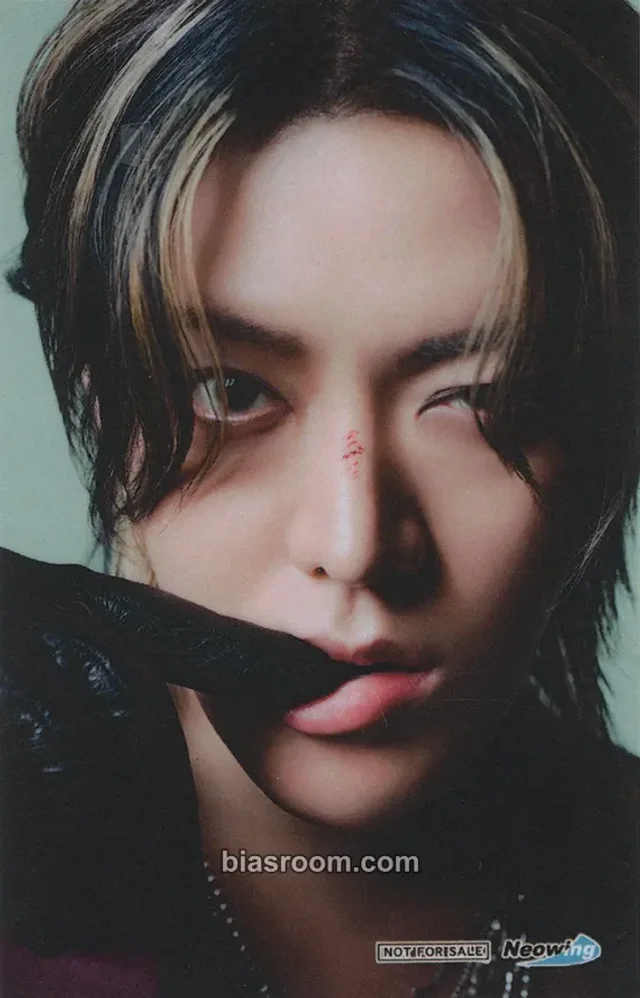 NCT - Yuta - Depth Album pre-order benefit (pob) Neowing