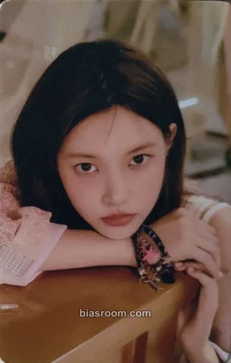 Yunah I'LL LIKE YOU Photocard - ILLIT - ILLIT K-pop photocard