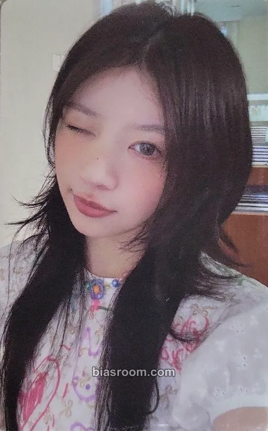 Moka I'LL LIKE YOU Photocard - ILLIT - ILLIT K-pop photocard