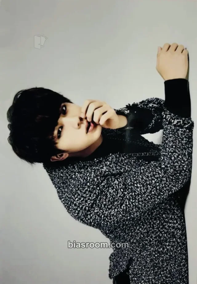 BTS - Jin - 1st Japan Tour - Wake Up: Open Your Eyes Event japan live screening photocard set