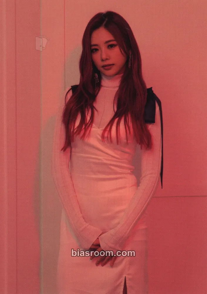 JiU The End of Nightmare Photocard - Dreamcatcher - Dreamcatcher K-pop photocard