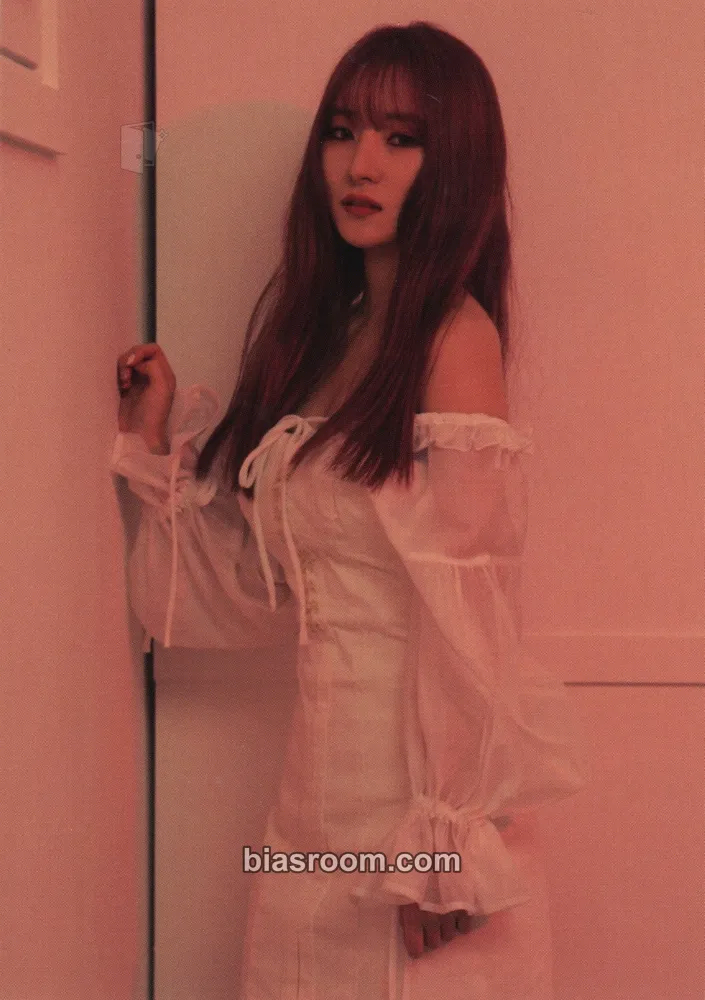 SuA The End of Nightmare Photocard - Dreamcatcher - Dreamcatcher K-pop photocard