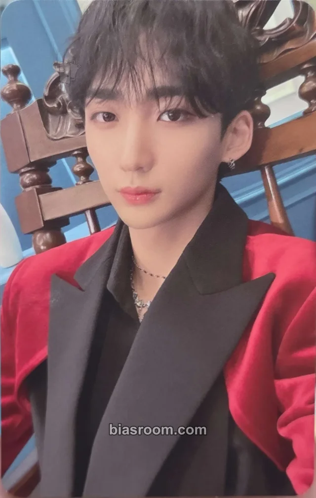 BXB - Hyunwoo - Chapter 2. Wings Album night version album photocard