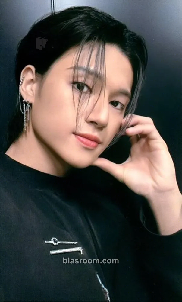 Wooyoung THE WORLD EP.FIN : WILL Photocard - ATEEZ - ATEEZ K-pop photocard