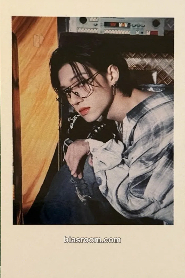 Wooyoung THE WORLD EP.FIN : WILL Photocard - ATEEZ - ATEEZ K-pop photocard