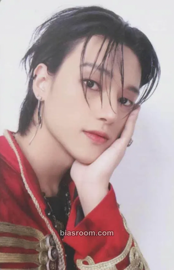 Wooyoung THE WORLD EP.FIN : WILL Photocard - ATEEZ - ATEEZ K-pop photocard