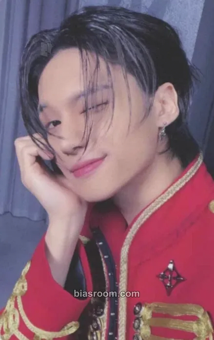 Wooyoung THE WORLD EP.FIN : WILL Photocard - ATEEZ - ATEEZ K-pop photocard