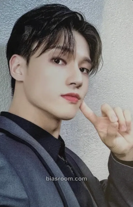 Wooyoung THE WORLD EP.FIN : WILL Photocard - ATEEZ - ATEEZ K-pop photocard