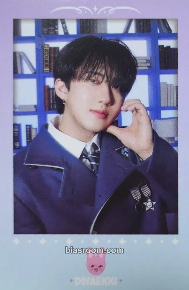 Changbin 4th Fanmeeting - SKZ's Magic School Photocard - Stray Kids - Stray Kids K-pop photocard