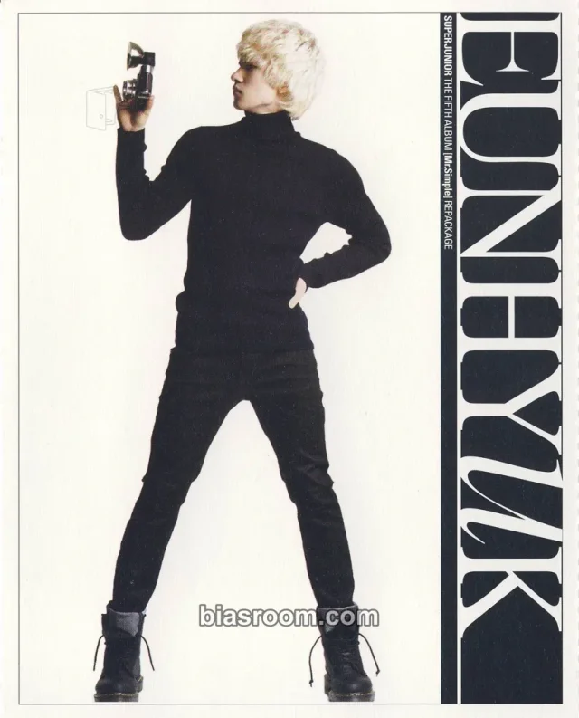 SUPER JUNIOR - Eunhyuk - A-Cha Album postcard