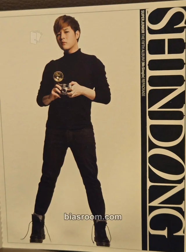 SUPER JUNIOR - Shindong - A-Cha Album postcard