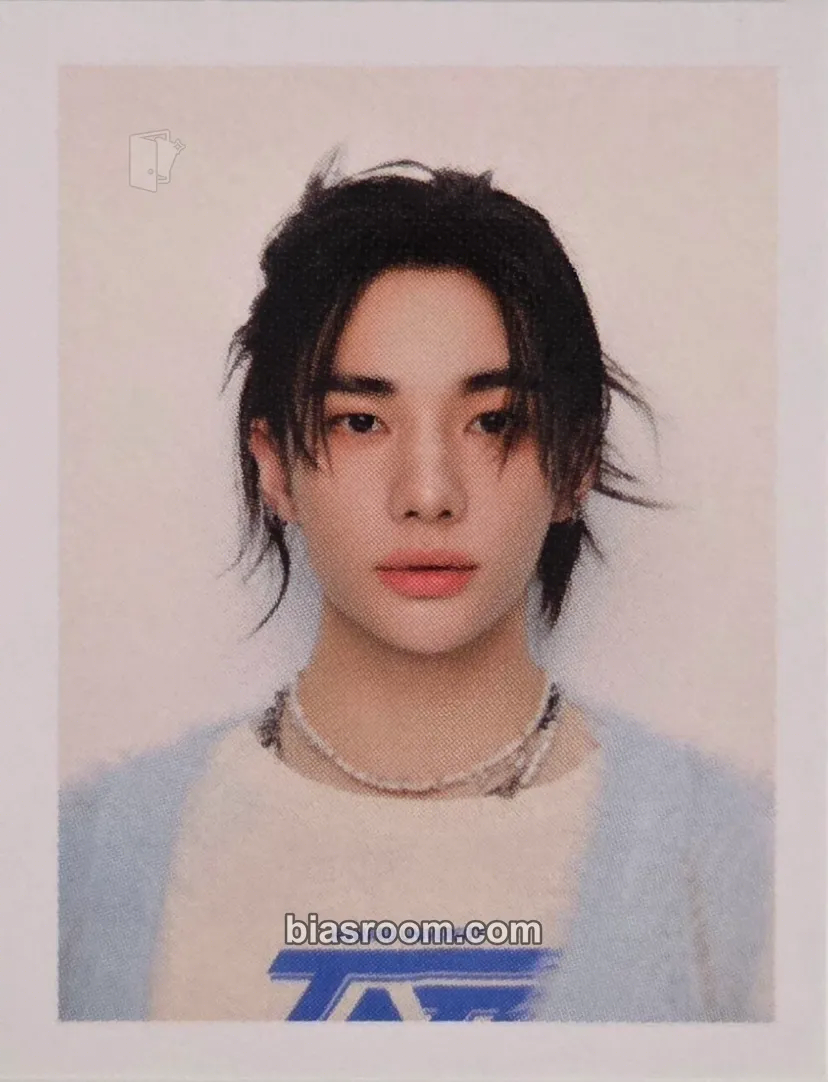 Hyunjin 5th Fanmeeting - SKZ 5'Clock Photocard - Stray Kids - Stray Kids K-pop photocard
