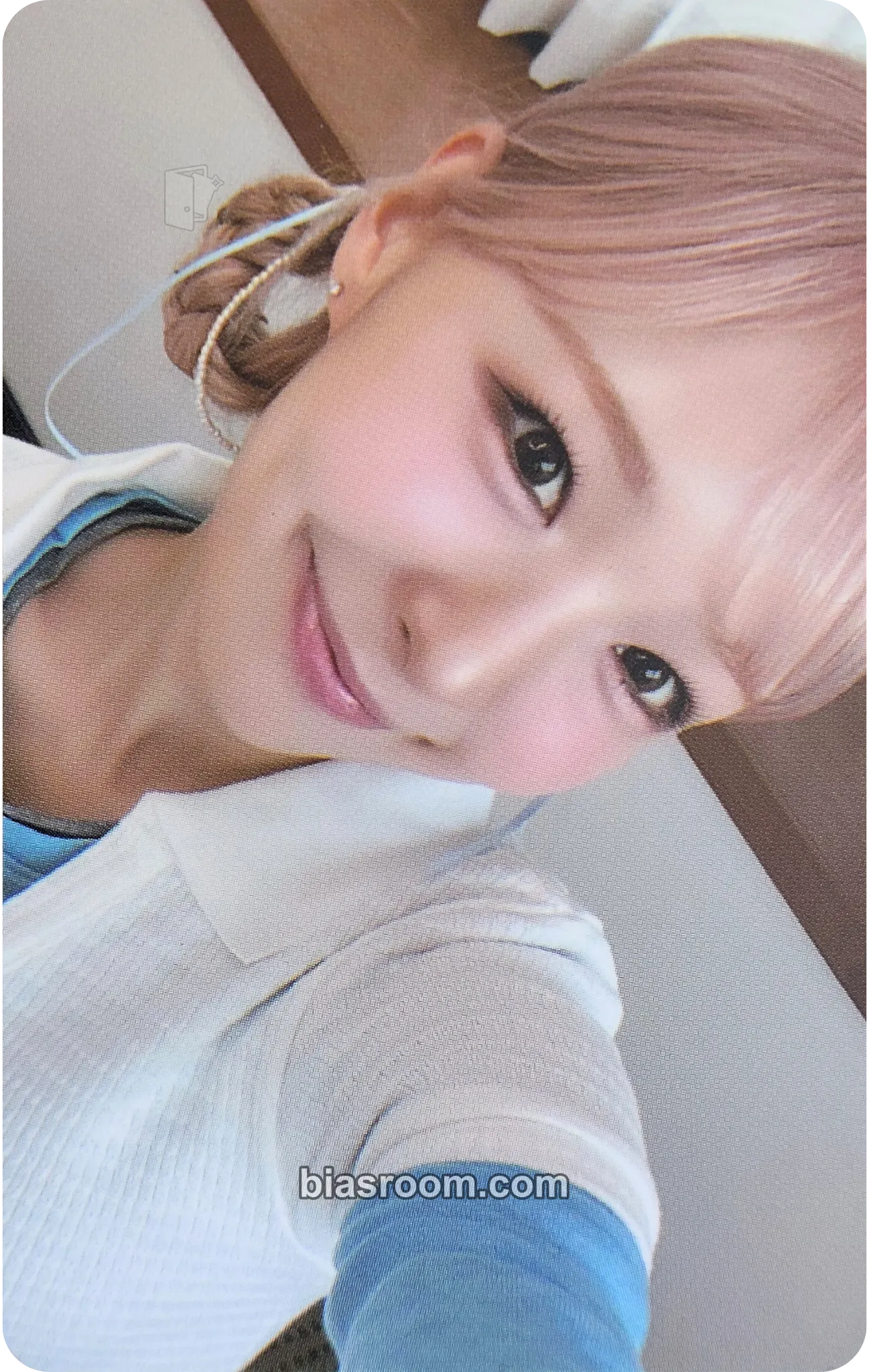 Yume Funny Honey Photocard - LOVEONE - LOVEONE K-pop photocard