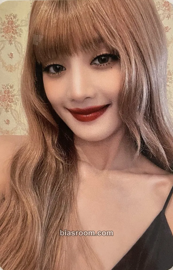 Minnie I Love Photocard - i-dle - i-dle K-pop photocard