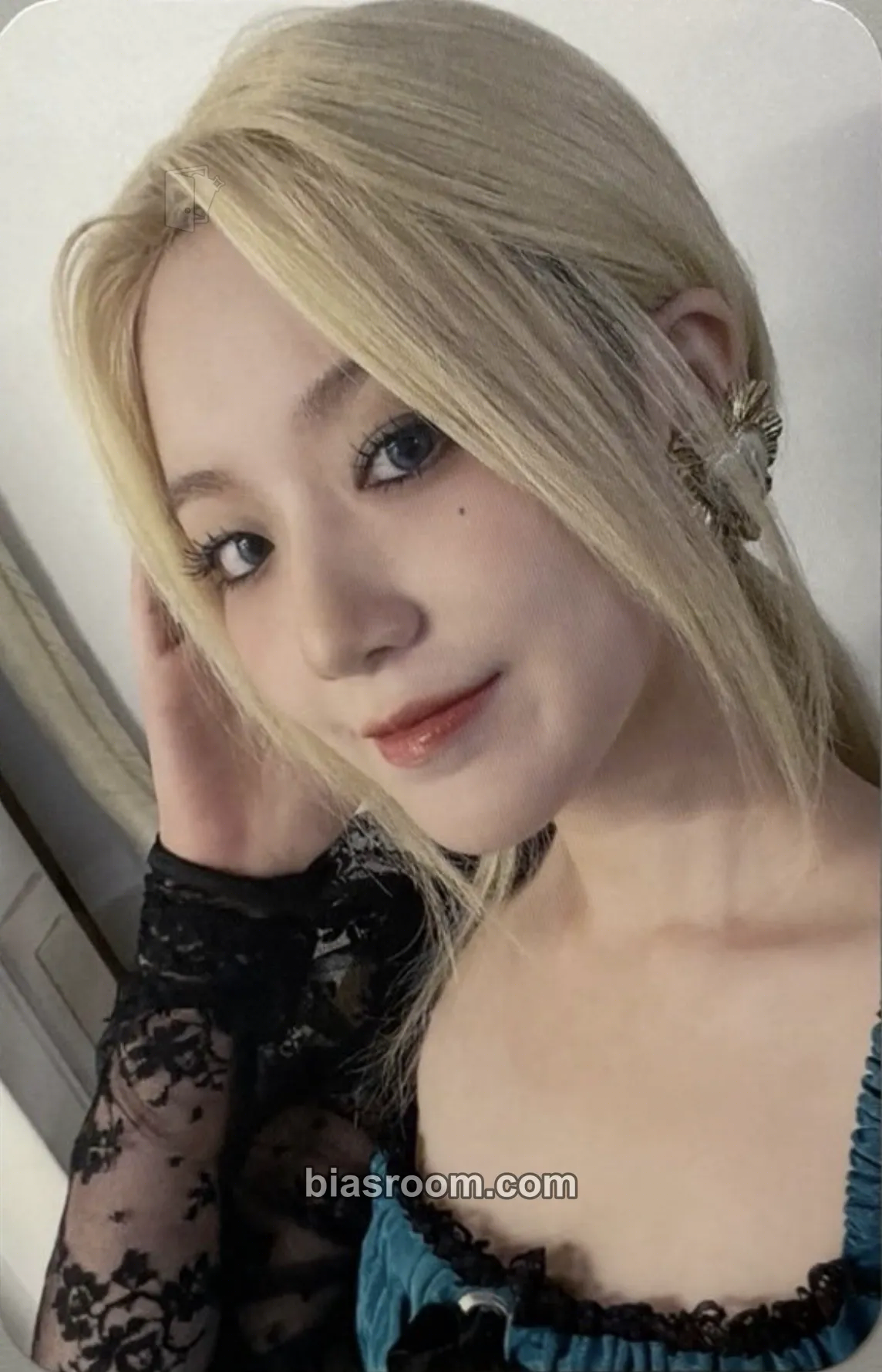 Shuhua I Love Photocard - i-dle - i-dle K-pop photocard