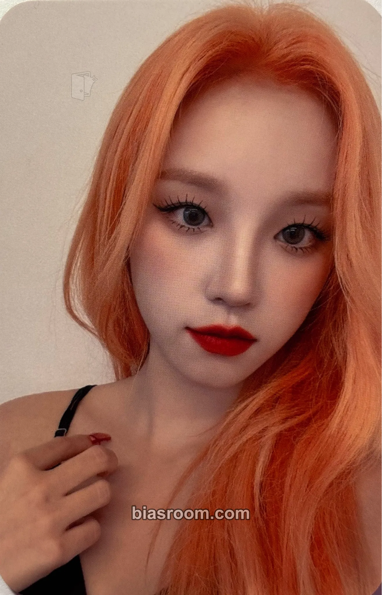 Yuqi I Love Photocard - i-dle - i-dle K-pop photocard