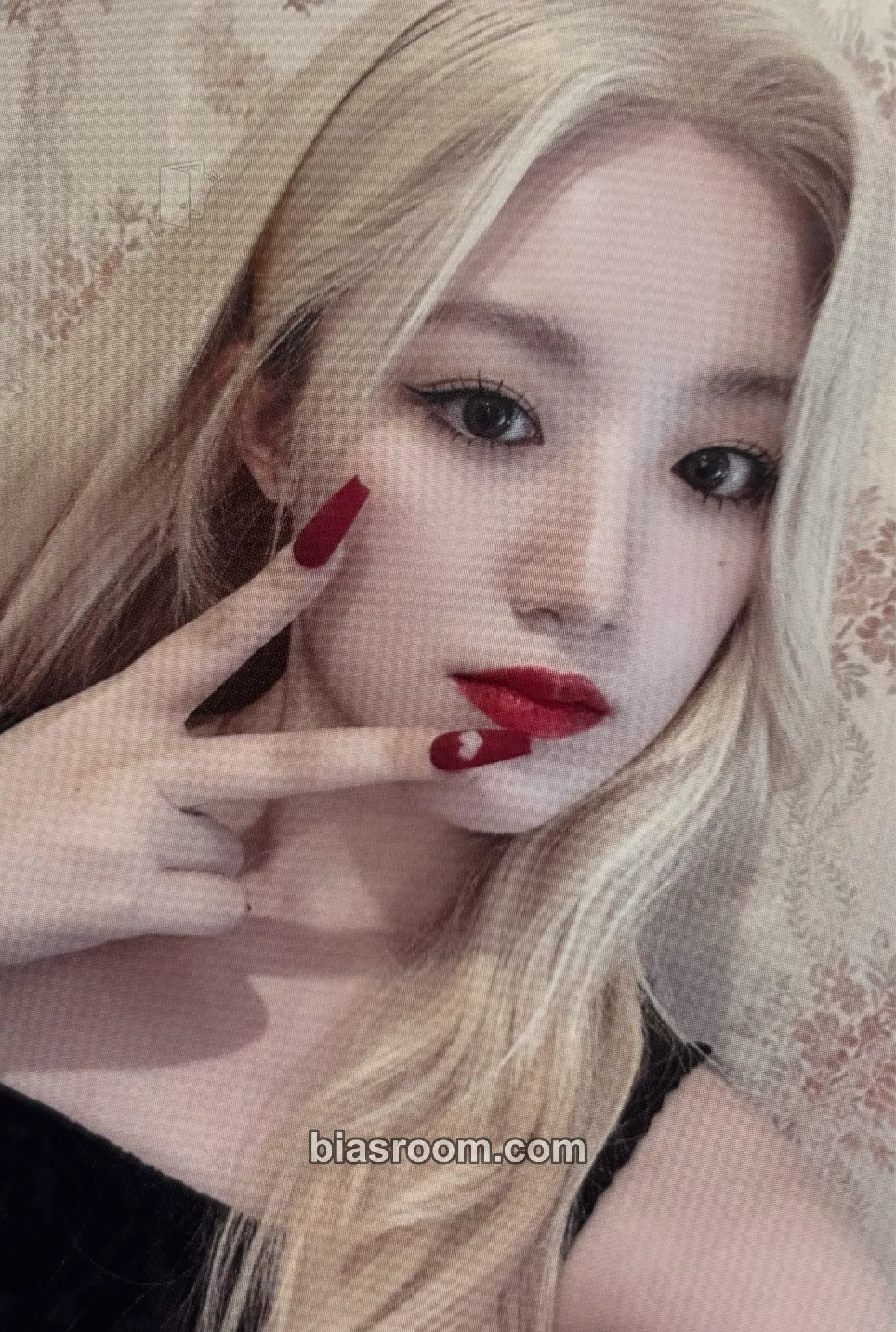 Shuhua I Love Photocard - i-dle - i-dle K-pop photocard