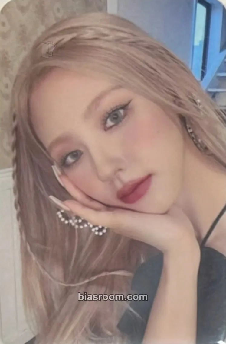 Miyeon I Love Photocard - i-dle - i-dle K-pop photocard