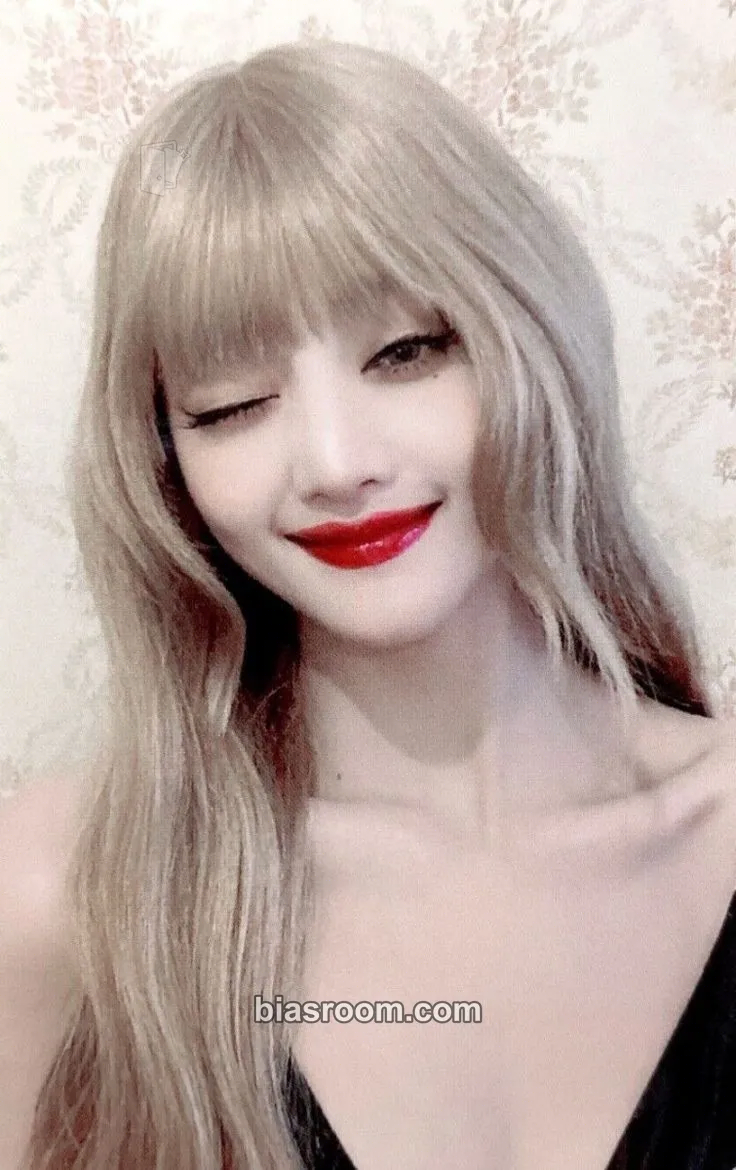 Minnie I Love Photocard - i-dle - i-dle K-pop photocard