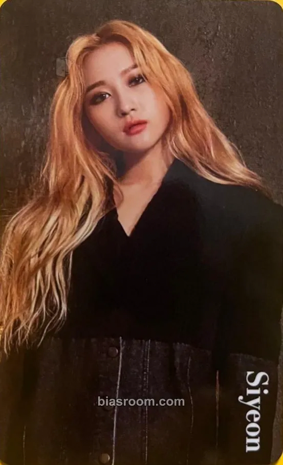Siyeon PIRI ~ 笛を吹け ~ Photocard - Dreamcatcher - Dreamcatcher K-pop photocard
