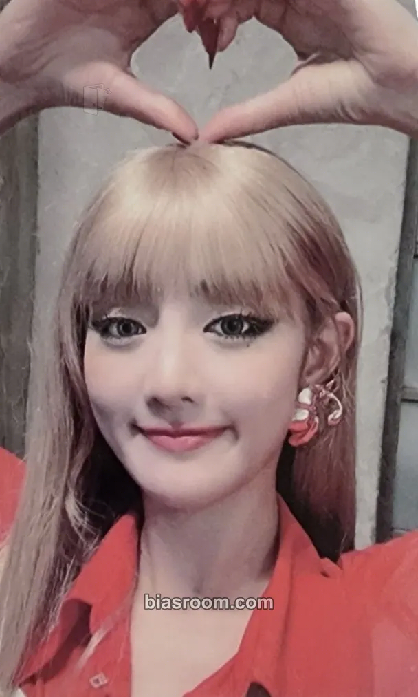Minnie I Love Photocard - i-dle - i-dle K-pop photocard