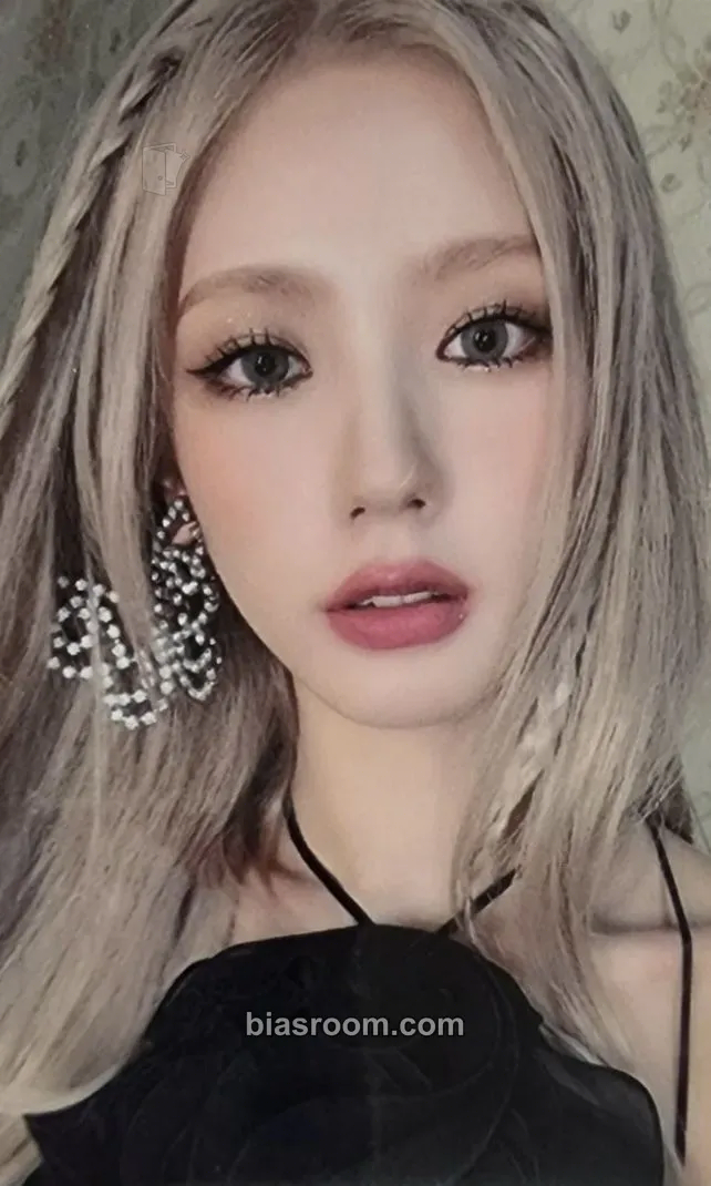 Miyeon I Love Photocard - i-dle - i-dle K-pop photocard