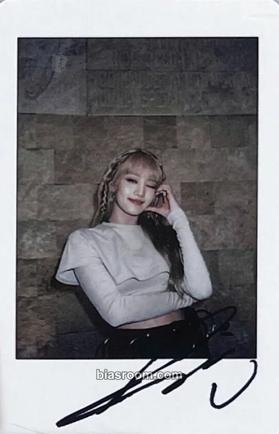 Minnie I Love Photocard - i-dle - i-dle K-pop photocard