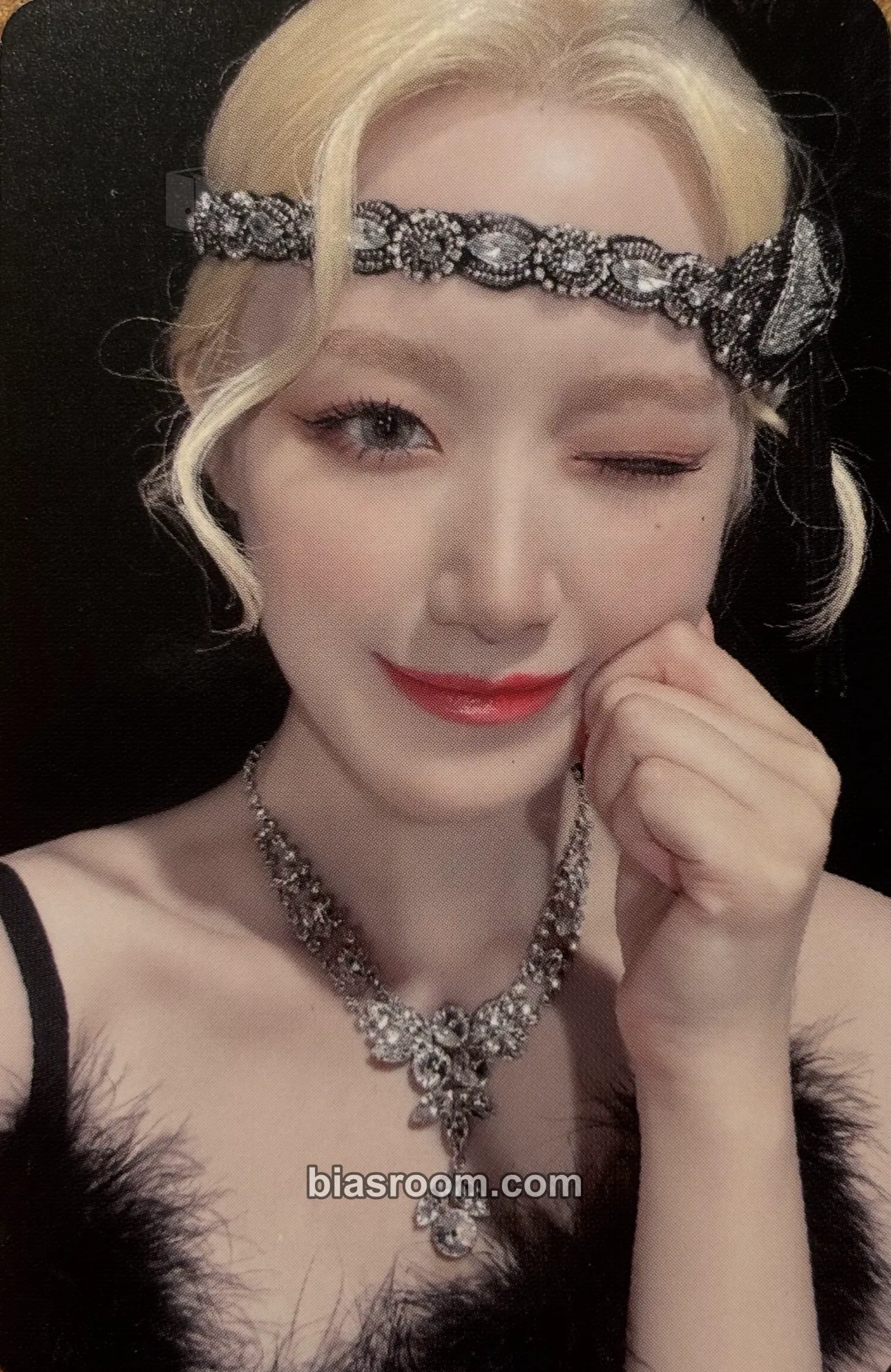 Shuhua I Love Photocard - i-dle - i-dle K-pop photocard