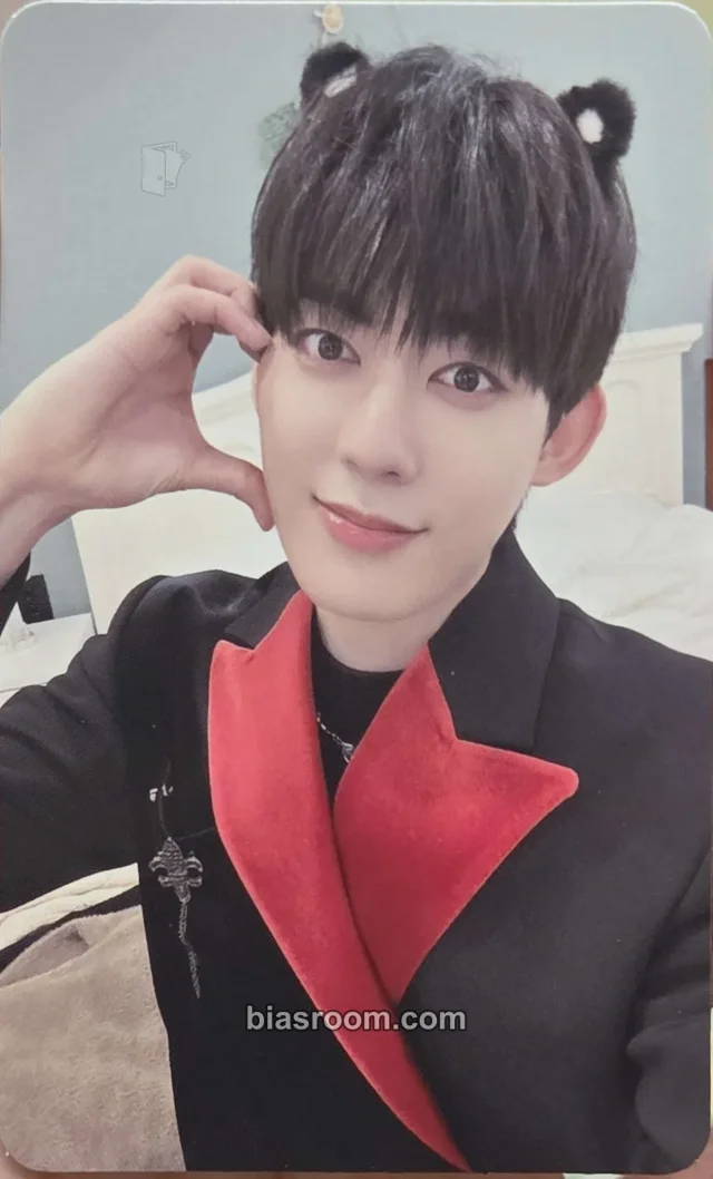 BXB - Jihun - Chapter 2. Wings Album night version album photocard