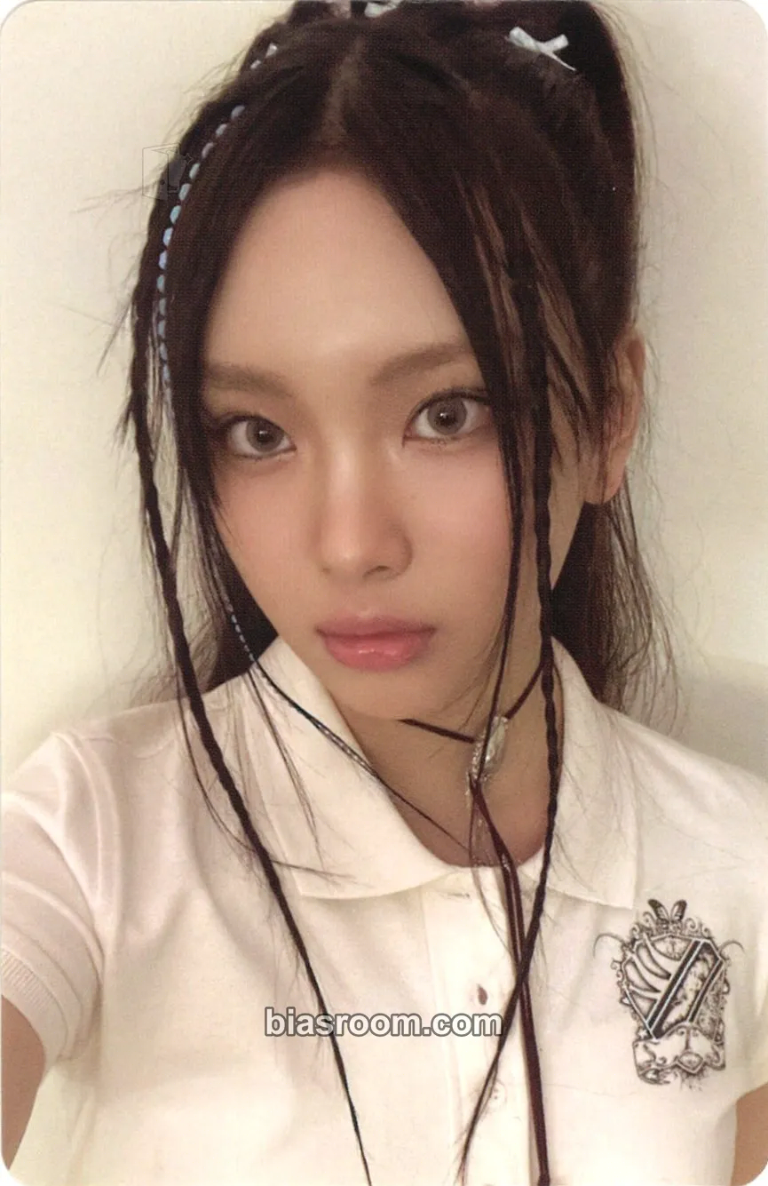 Hyein NewJeans 2nd EP “Get Up” Photocard - NewJeans - NewJeans K-pop photocard