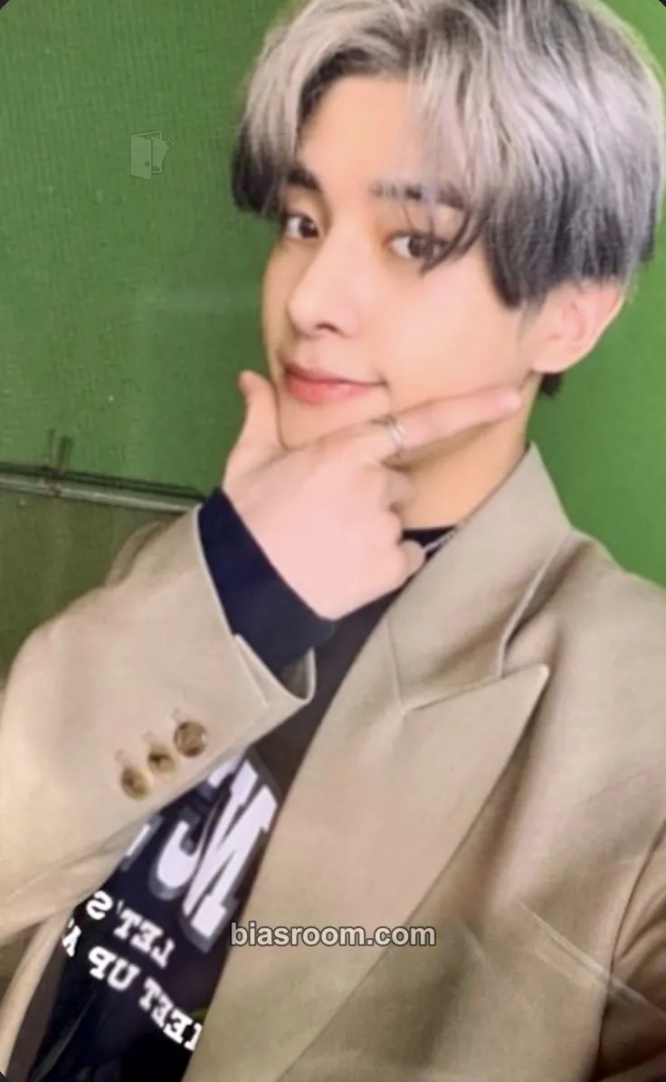 Jake World Tour 'Manifesto' Photocard - ENHYPEN - ENHYPEN K-pop photocard