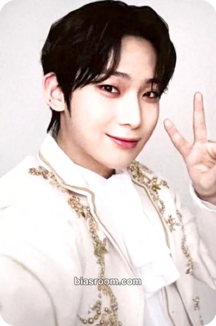 Sunoo World Tour 'Manifesto' Photocard - ENHYPEN - ENHYPEN K-pop photocard
