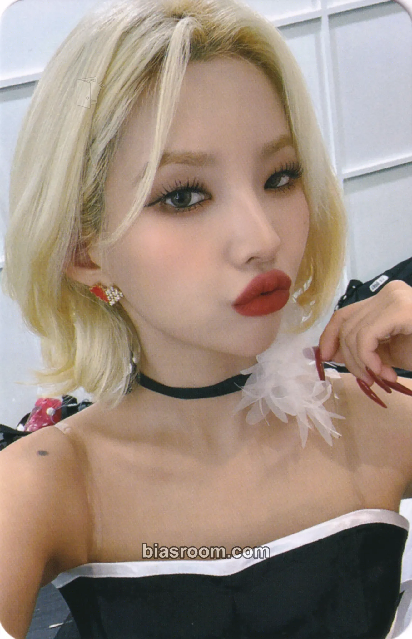 Soyeon I Love Photocard - i-dle - i-dle K-pop photocard