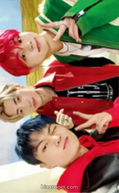 ENHYPEN - Jay & Jungwon & Sunghoon - World Tour 'Manifesto' Event necklace merch photocard