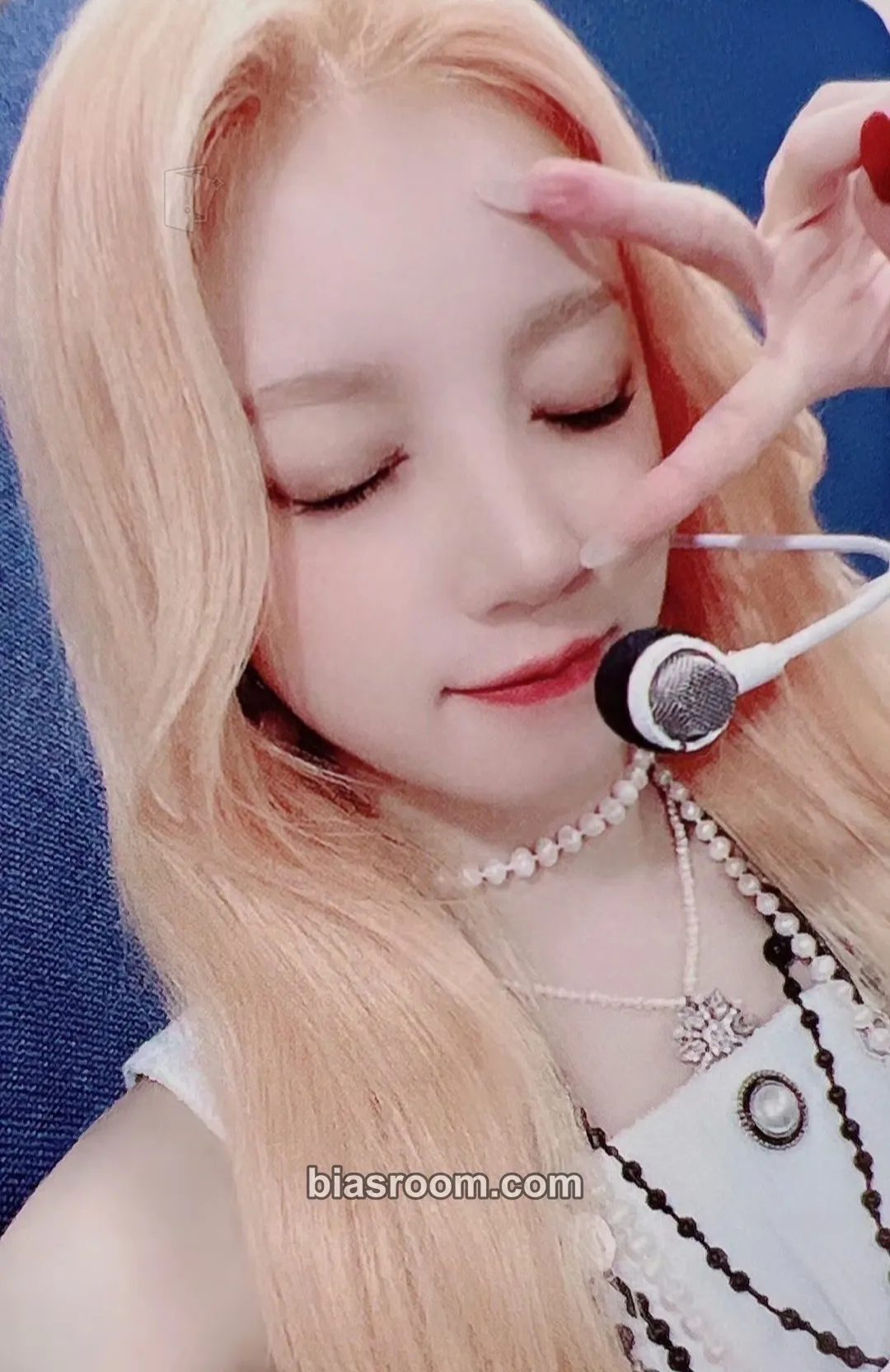 Yuqi 2022 MBC Gayo Daejejeon Photocard - i-dle - i-dle K-pop photocard
