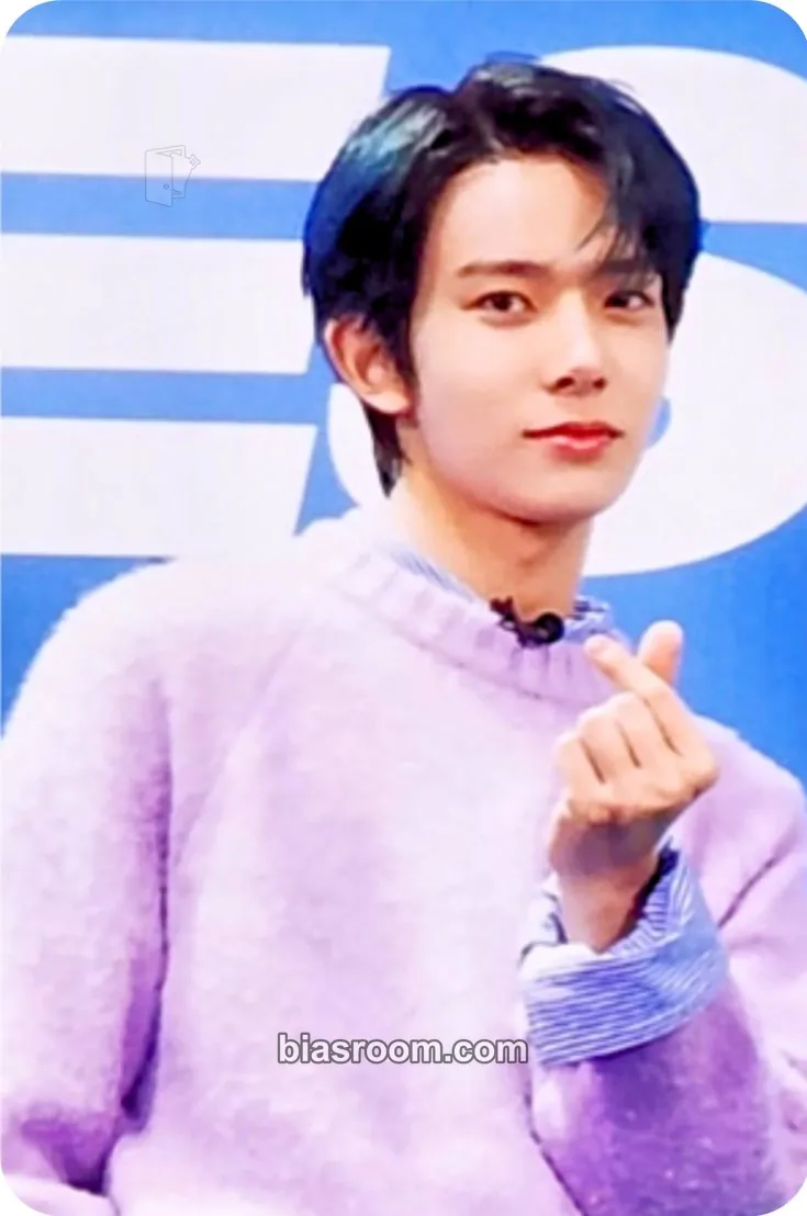 Heeseung ENHYPEN - DICON DFESTA OFFICIAL MINI EDITION PHOTOBOOK Photocard - ENHYPEN - ENHYPEN K-pop photocard