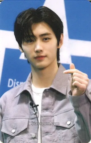 Sunghoon ENHYPEN - DICON DFESTA OFFICIAL MINI EDITION PHOTOBOOK Photocard - ENHYPEN - ENHYPEN K-pop photocard