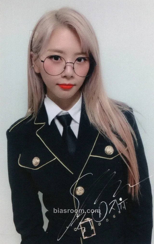 Dreamcatcher - JiU - Invitation from Nightmare City Event tour merch vip ticket benefit USA exclusive
