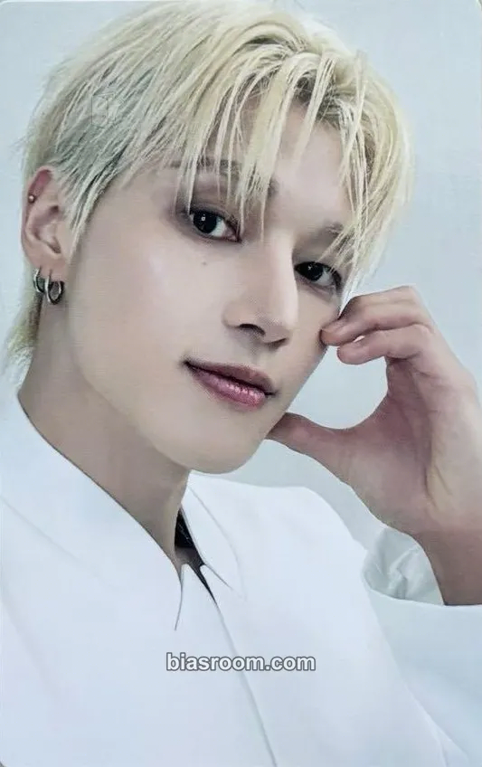 Wooyoung Ashes to Light Photocard - ATEEZ - ATEEZ K-pop photocard