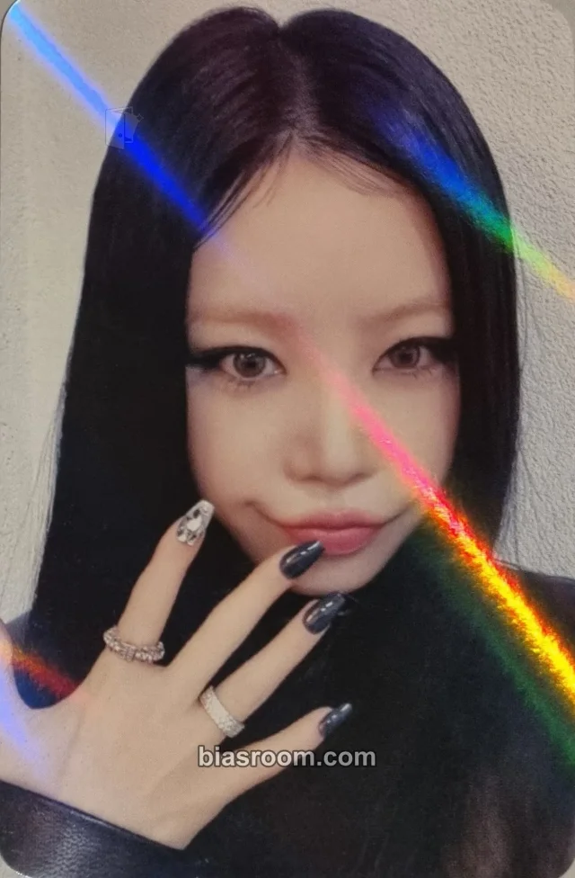 Soojin - Soojin - RIZZ Album makestar 1.0 poca album pre-order benefit (pob) holographic (hologram)